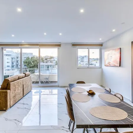 Swieqi Luxury Charm 2 Hillside View Lägenhet Ta' Gokondu