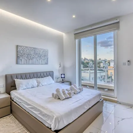アパート Swieqi Luxury Charm 2 Hillside View