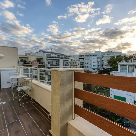 Swieqi Luxury Charm 2 Hillside View * Ta' Ġokondu