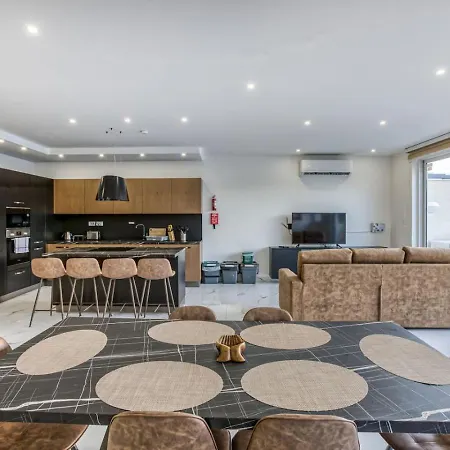 Swieqi Luxury Charm 2 Hillside View * Ta' Gokondu