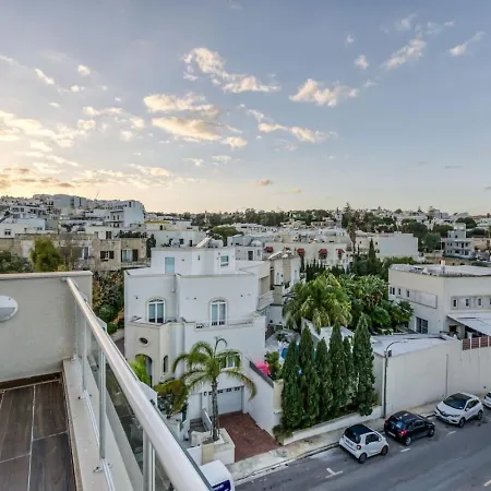 Swieqi Luxury Charm 2 Hillside View
